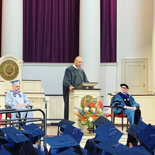 Gary Bates delivered the keynote address at the School of Architecture Class of 2022 Graduation H...